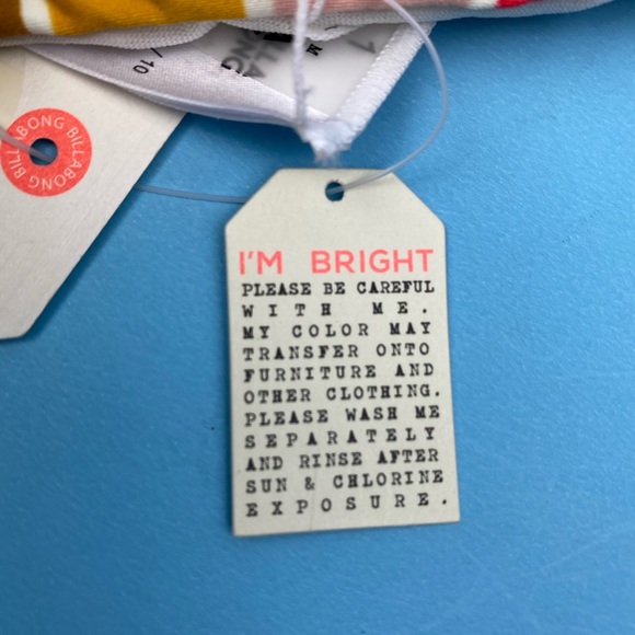 Billabong Bikini Bottoms. NWT. - Picture 5 of 6